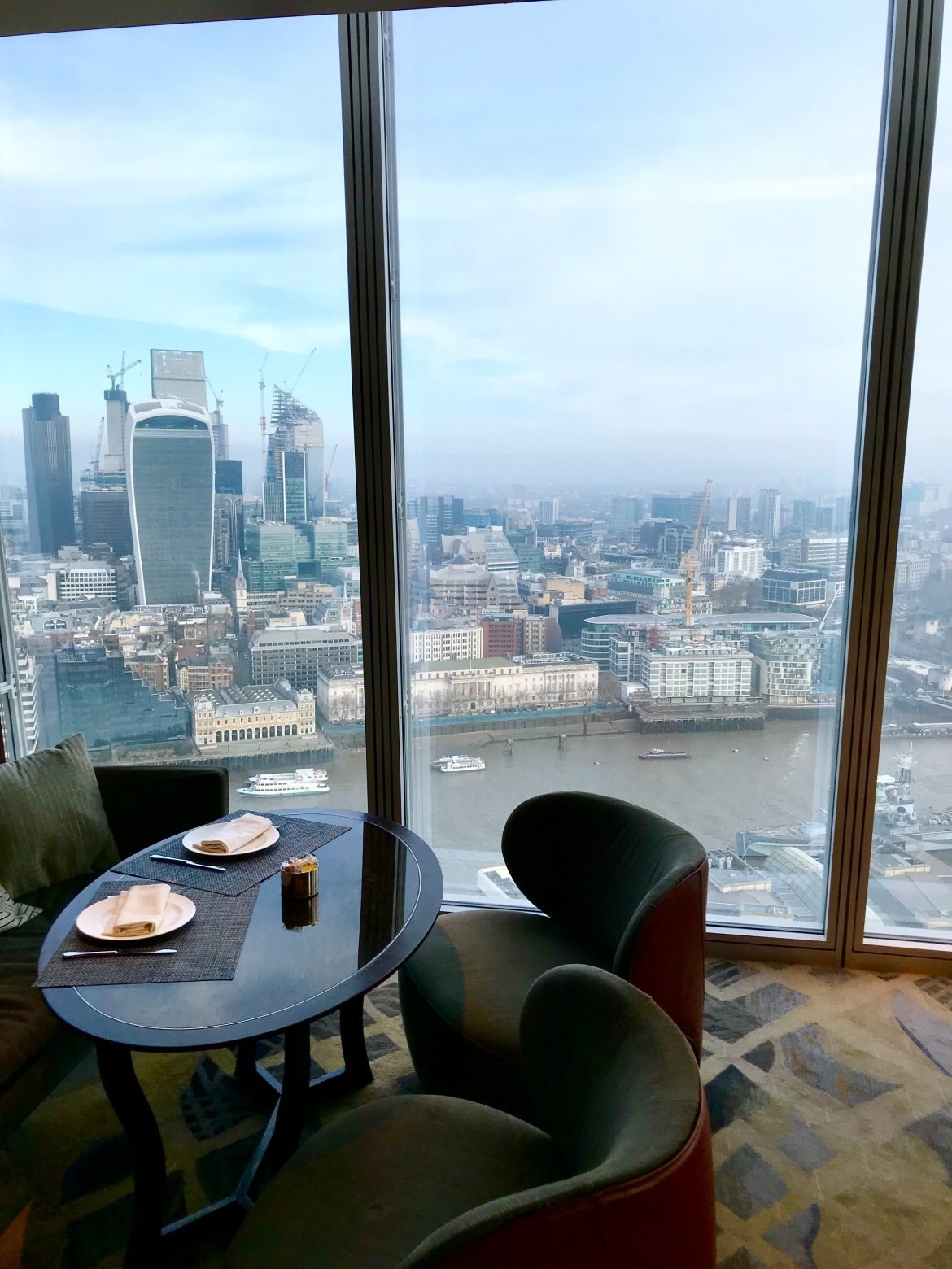 5 REASONS YOU SHOULD STAY IN THE SHANGRI-LA IN LONDON | ELEGANT DUCHESS