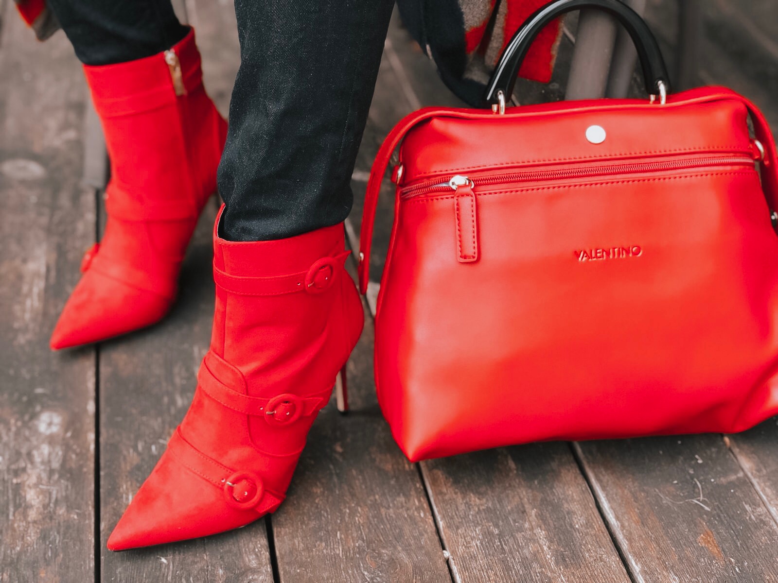 Lavish Alice cape overlay wool coat in abstract print | Faith Buckle Detail Stiletto Boots | Miu Miu Sunglasses | Valentino Red Tote Daybags | Swarovski FANTASTIC CHAIN PIERCED EARRINGS, WHITE | Faith Buckle Detail Stiletto Boot | Replay Luz Mid Rise Rinse Jeans with Contrast Stitch