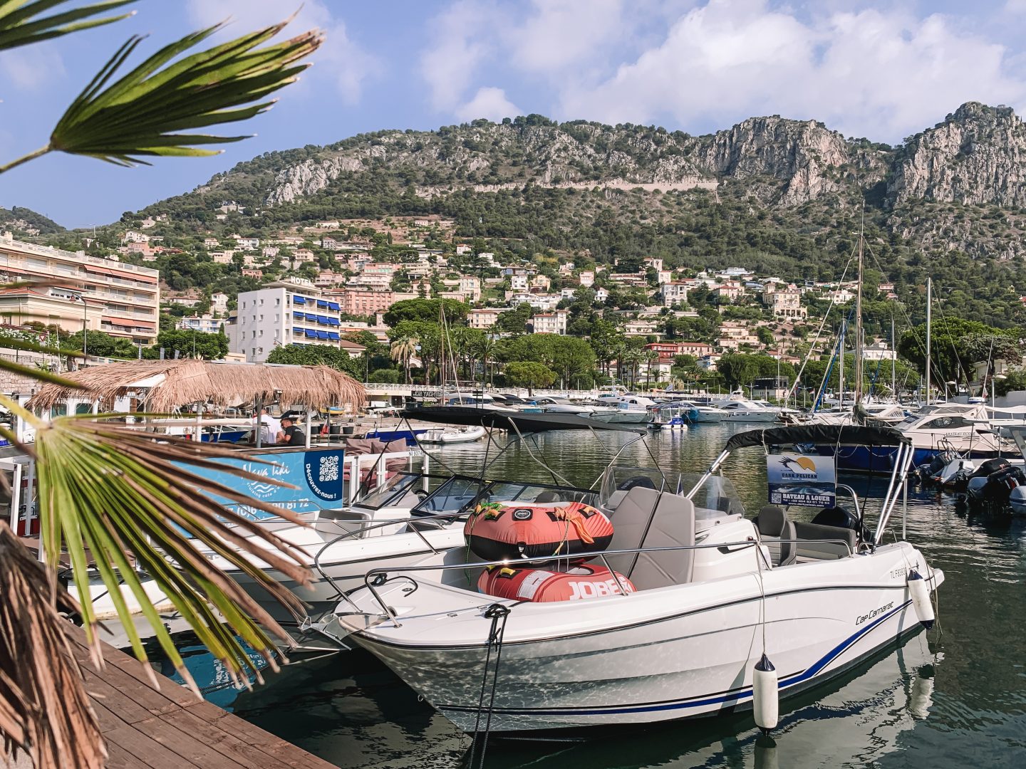 Romantic Private Tour for 2 plus guide on your own Solar Powered Boat, Beaulieu-sur-Mer, France